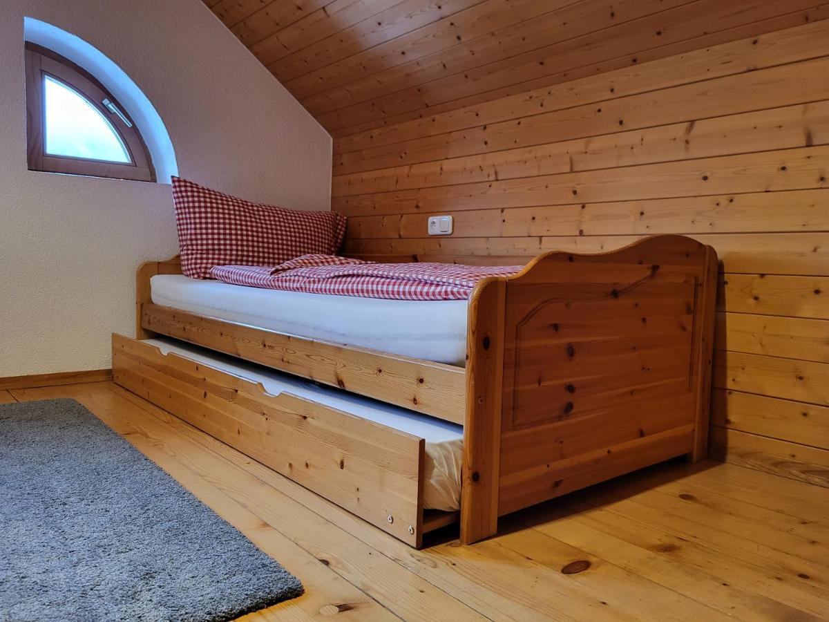 Sunnaschi Appartements - Wohnungen Oder Gesamt Als "Huette" Laterns Bagian luar foto