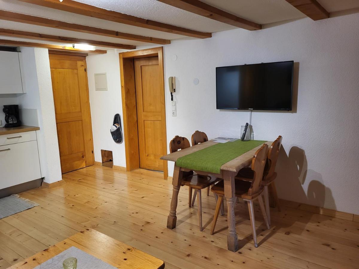 Sunnaschi Appartements - Wohnungen Oder Gesamt Als "Huette" Laterns Bagian luar foto