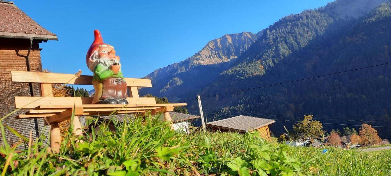 Sunnaschi Appartements - Wohnungen Oder Gesamt Als "Huette" Laterns Bagian luar foto