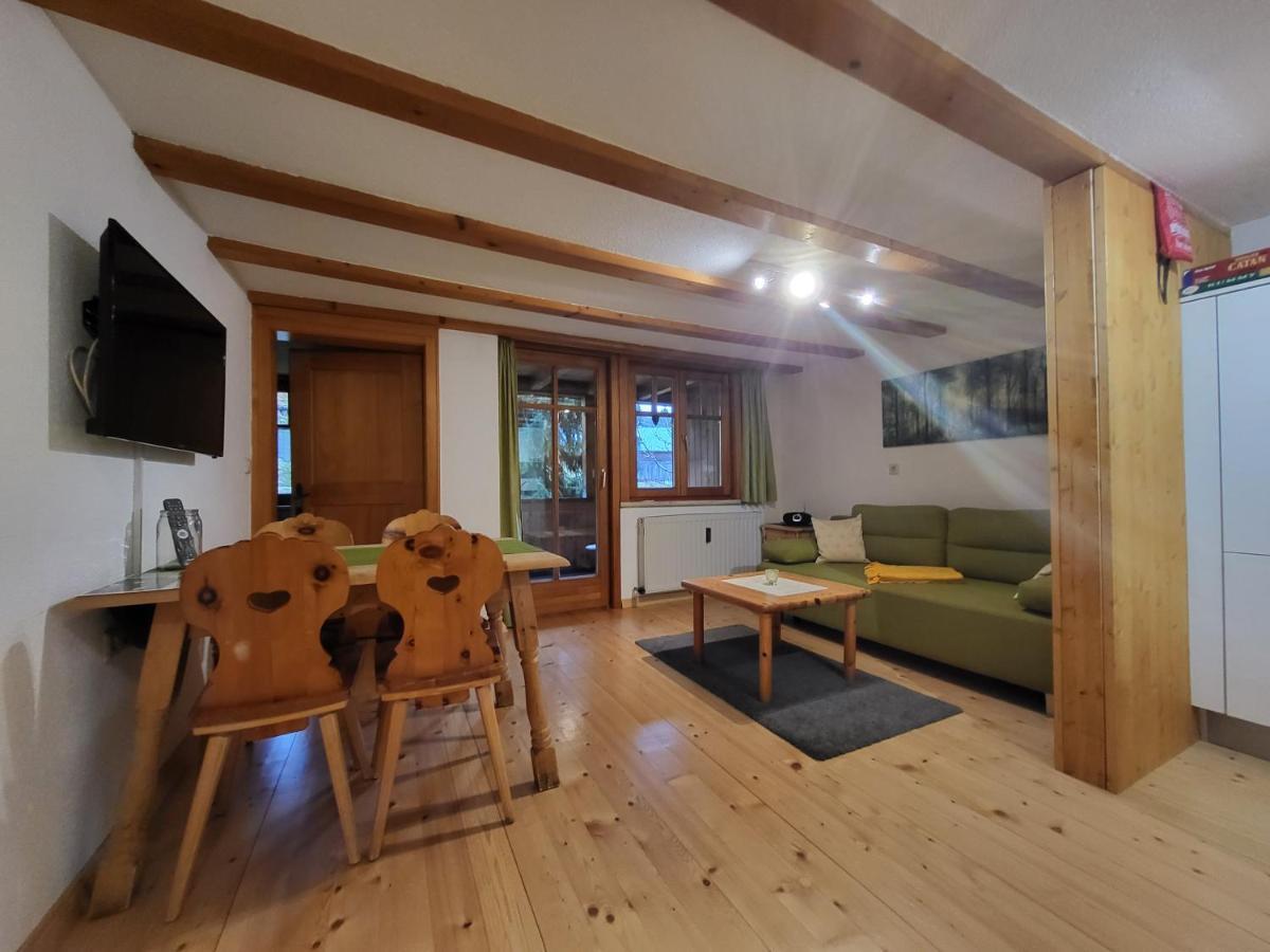 Sunnaschi Appartements - Wohnungen Oder Gesamt Als "Huette" Laterns Bagian luar foto
