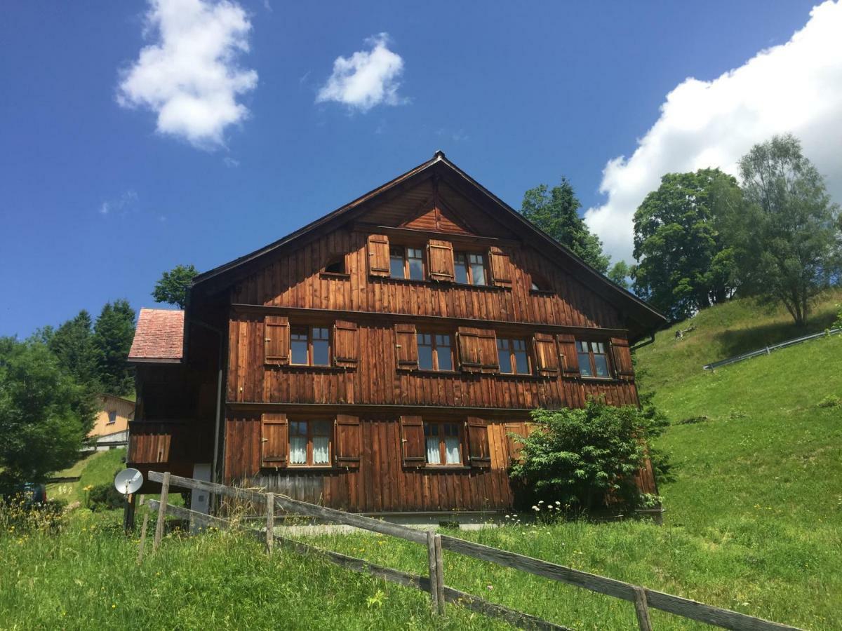 Sunnaschi Appartements - Wohnungen Oder Gesamt Als "Huette" Laterns Bagian luar foto