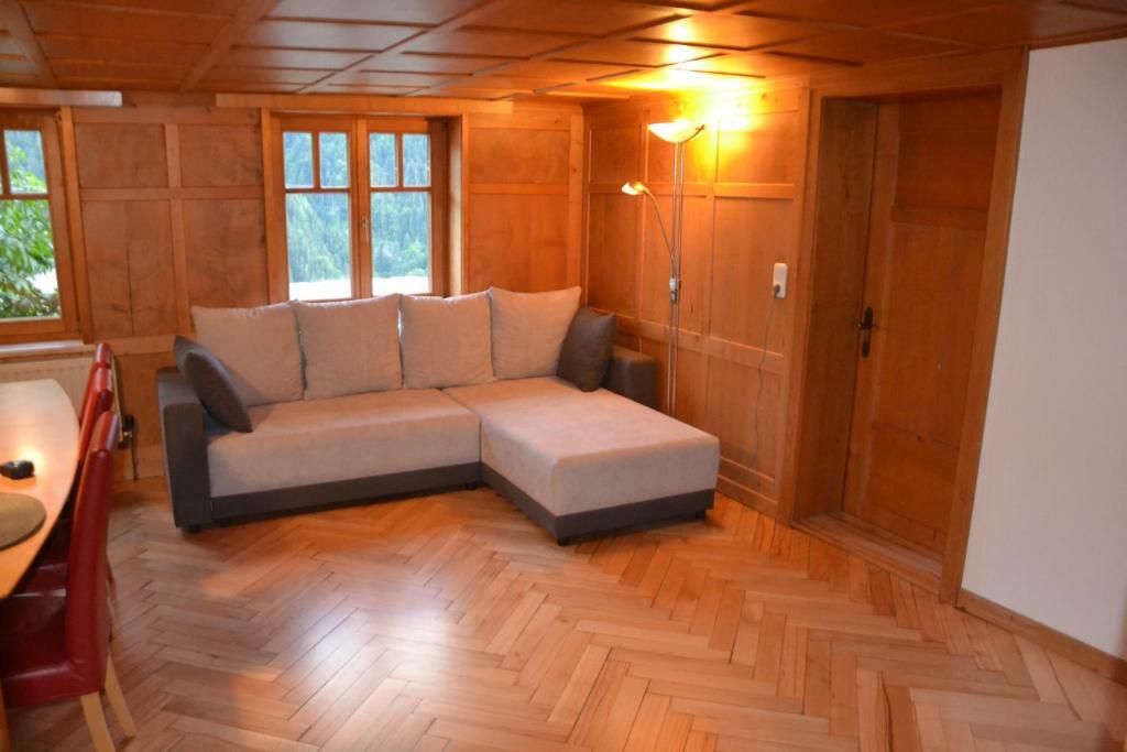 Sunnaschi Appartements - Wohnungen Oder Gesamt Als "Huette" Laterns Bagian luar foto